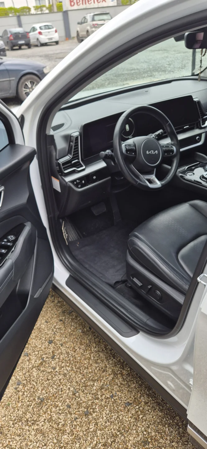 Kia Sportage prestige tmhev exp 2024